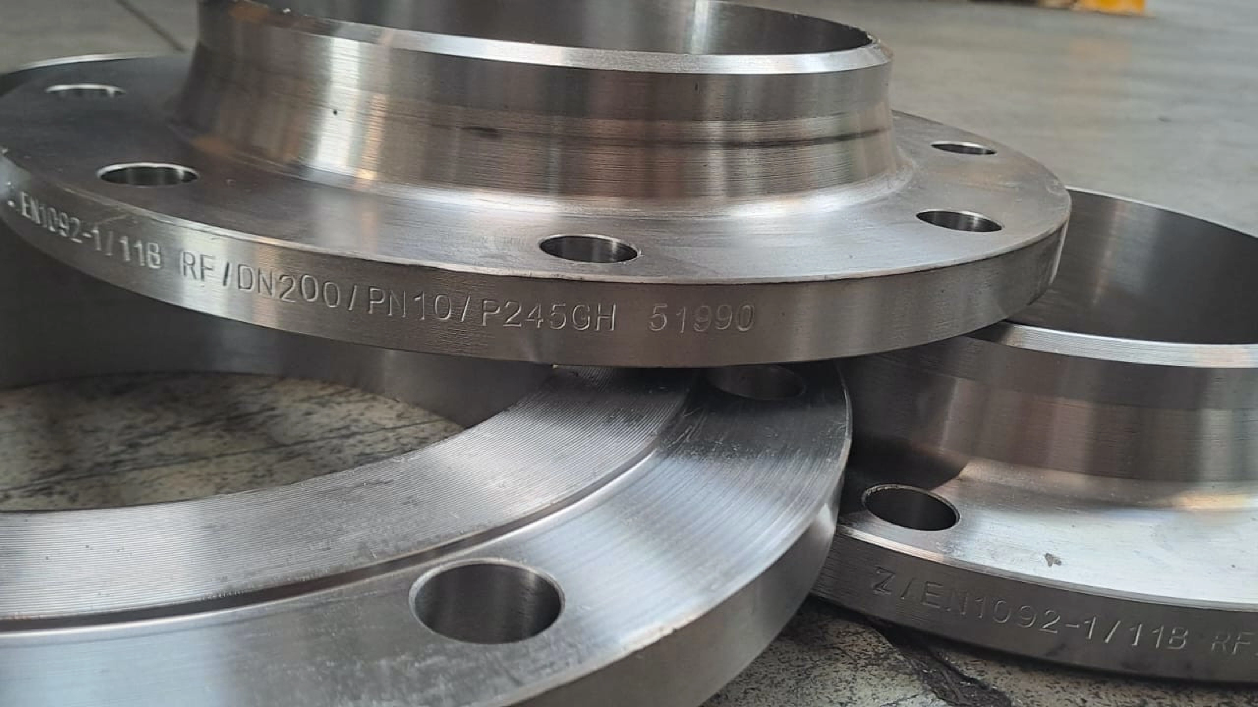 Flange PN10, soluzioni per connessioni robuste e affidabili